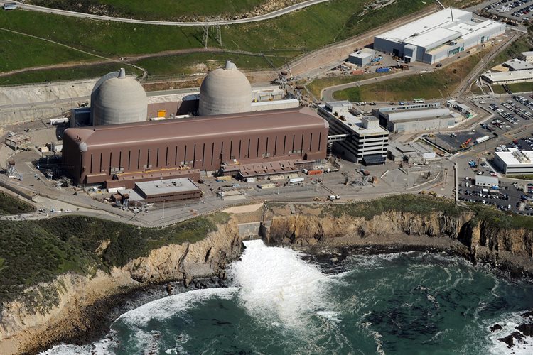 Aerial picture of California's Diablo Canyon nuclear power plant